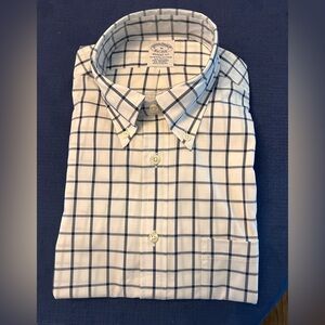 NWT Brooks Brothers Regent Fit Button Up